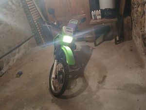 VEND MOTO 125 KAWASAKI KMX