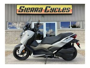 2024 YAMAHA XMAX™