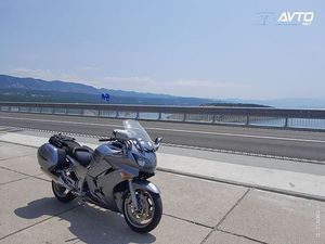 YAMAHA FJR