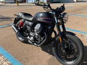 MOTO GUZZI V7