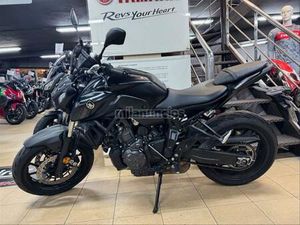 YAMAHA - MT-07