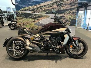 DUCATI XDIAVEL V4 + VINTERFÖRVARING