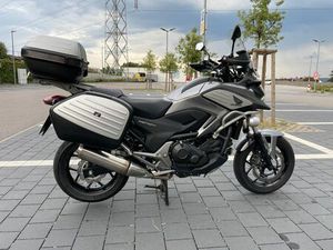 HONDA NC750X ADVENTURE TÜV NEU SERVICE NEU VIEL ZUBEHÖ