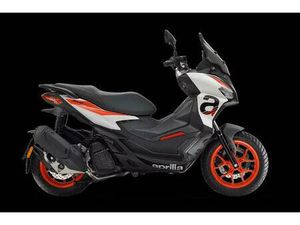 VENDO APRILIA SR GT 200 SPORT (2025) NUOVA A GENOVA (CODICE 9890243) - MOTO.IT