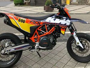 KTM 690 SMC R