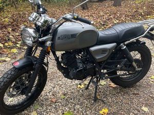 ORCAL SIRIO 125 + CHAÎNE CERTIFIÉE RCA + PRODUITS D’ENTRETIEN + BÂCHE