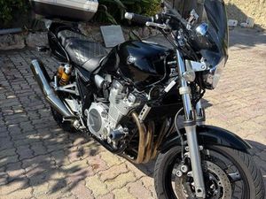 MOTO YAMAHA XJR1300