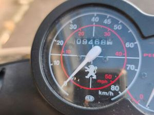 SCOOTER PEUGEOT TREKKER