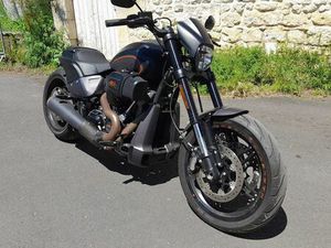 HARLEY DAVIDSON SOFTAIL FXDRS 114