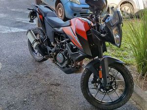 MOTO KTM 390 ADVENTURE