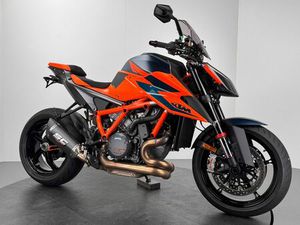 KTM 1290 SUPER DUKE R *1. HAND *SC-PROJECT