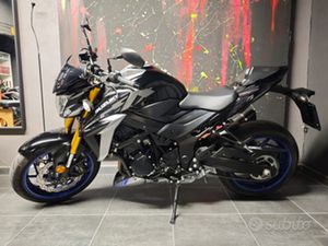 MOTO SUZUKI GSX S750