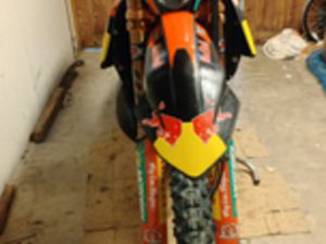 MOTO KTM 300