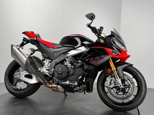 APRILIA TUONO V4 FACTORY *1. HAND *NEUWERTIG