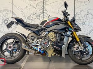 DUCATI STREETFIGHTER V4 SP *AKRAPOVIC* • 2022
