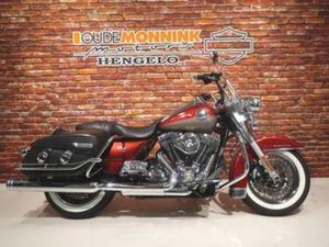 HARLEY-DAVIDSON FLHRC ROAD KING CLASSIC 1580 (BJ 2008) — MOTOREN | HARLEY-DAVIDSON — MARKTPLAATS