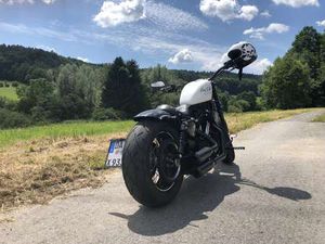 HARLEY-DAVIDSON SPORTSTER FORTY EIGHT