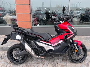 HONDA X-ADV 750 TC →