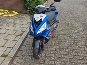 TE KOOP SPEEDFIGHT 3 50CC 4T — SCOOTERS | PEUGEOT — MARKTPLAATS