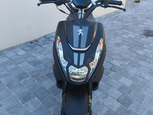 SCOOTER PEUGEOT STREETZONE
