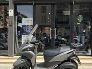 YAMAHA TRICITY 155