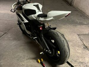 YAMAHA R6 2010