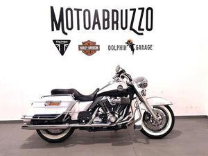VENDO HARLEY-DAVIDSON 1584 ROAD KING CLASSIC (2007 - 11) - FLHRCI USATA A PESCARA (CODICE 9890349) - MOTO.IT