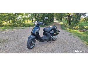 SCOOTER APRILIA HABANA/MOJITO 125 NOIR