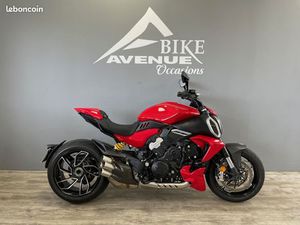 DUCATI DIAVEL V4 FAIBLE KILOMÉTRAGE | COMME NEUVE | GARANTIE 1 AN