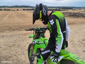 KAWASAKI KX 450