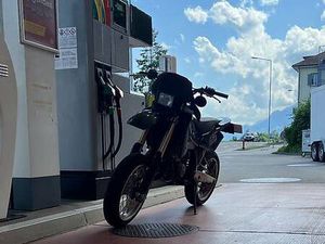 SUPERMOTO HUSQVARNA SM 125 CANTON LUCERNE -