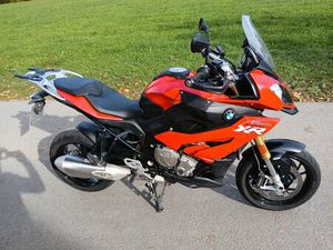 BMW S1000XR