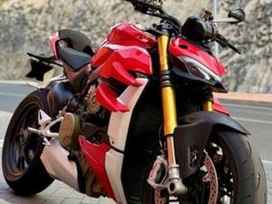 DUCATI - STREETFIGHTER V4S