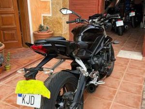 TRIUMPH - STREET TRIPE 660 S