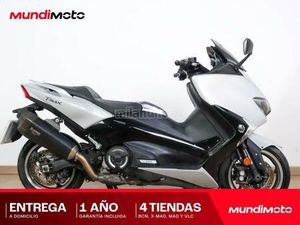 YAMAHA - T-MAX 530