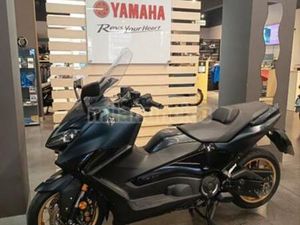 YAMAHA - TMAX