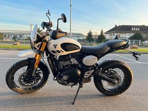 TRIUMPH SCRAMBLER 400 XC WEIß