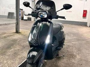 VESPA SPRINT 80CC — SCOOTERS | VESPA — MARKTPLAATS