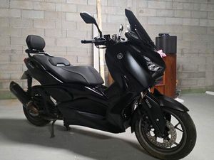XMAX 125