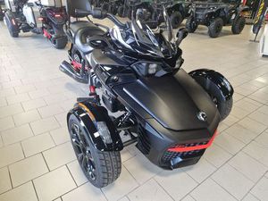 CAN-AM SPYDER F3-S DEMO MY25 MIT AKRAPOVIC