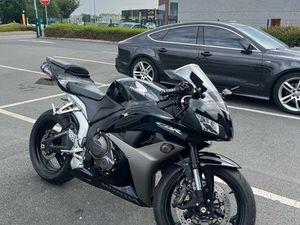 HONDA 600 CBR RR 2007