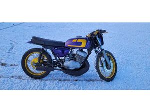 MODIFIED 1976 SUZUKI GT500