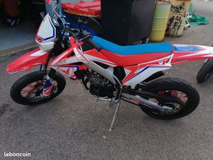 MOTO 50 CM3 HMDERAPAGE RR