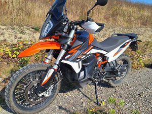 WINTERPREIS KTM 890 ADVENTURE R TECH PACK
