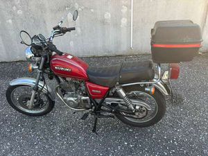 SUZUKI GN 250
