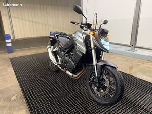 HONDA HORNET 750