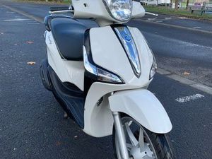 PIAGGIO 50 LIBERTY 2021 TRÈS BON ÉTAT