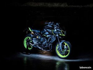 YAMAHA MT10 2019 22 000 KM BLACK RÉVISION A JOUR