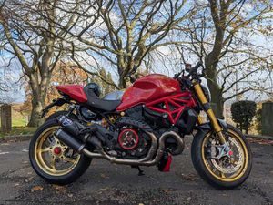 DUCATI MONSTER 1200 S NAKED PETROL MANUAL (137 PS) 1198 CC