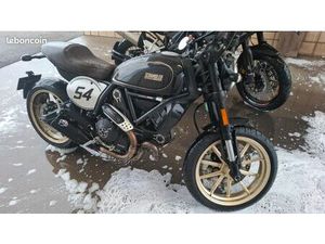 DUCATI SCRAMBLER CAFE RACER
